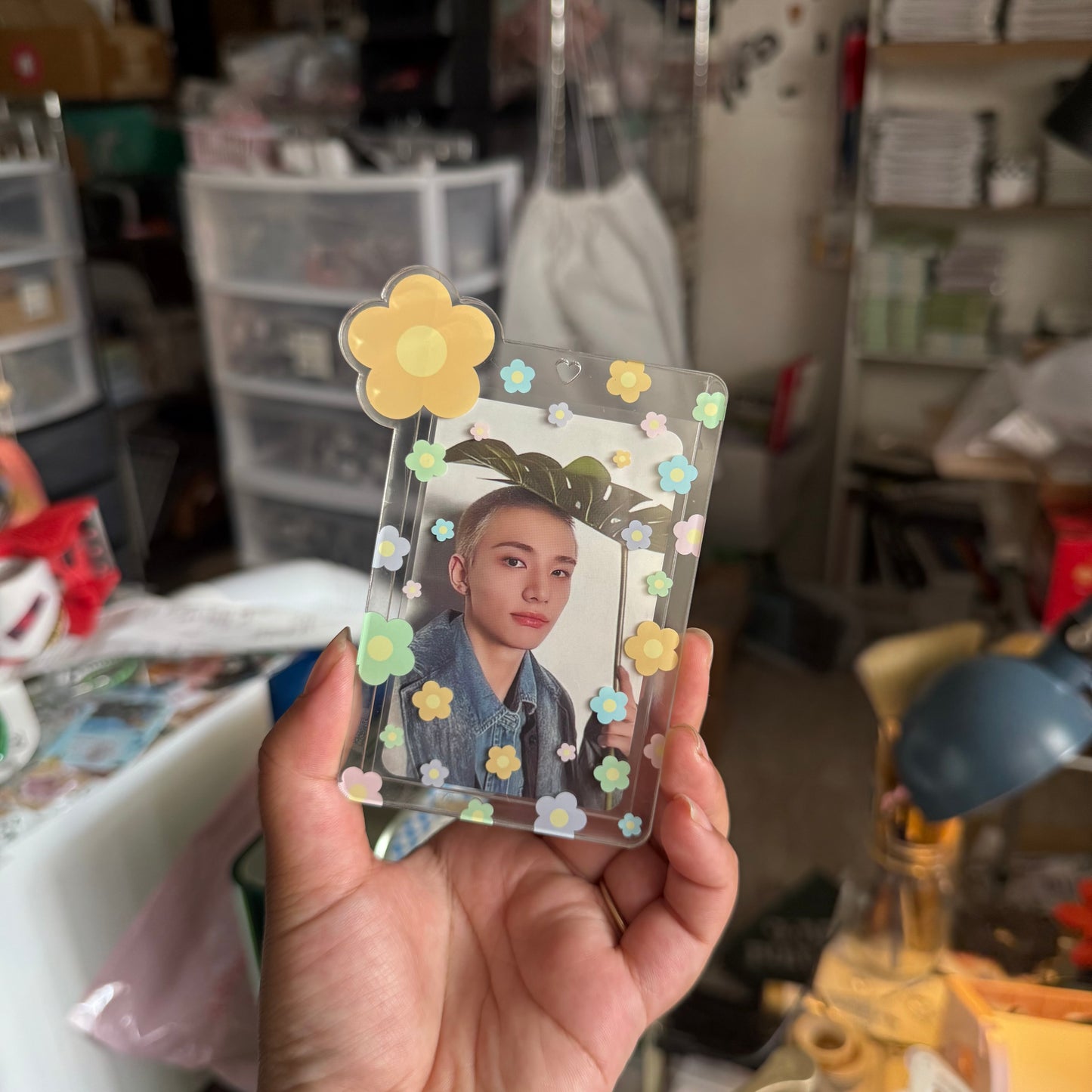 spring blooms photocard holder