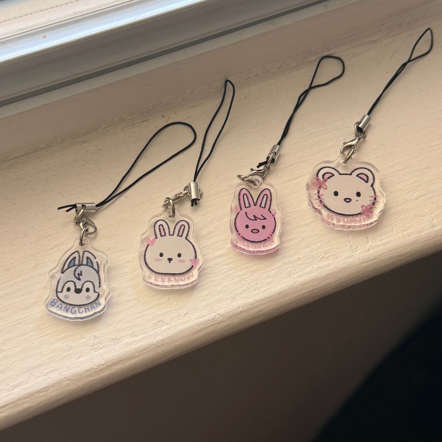 stray kids members phone charms