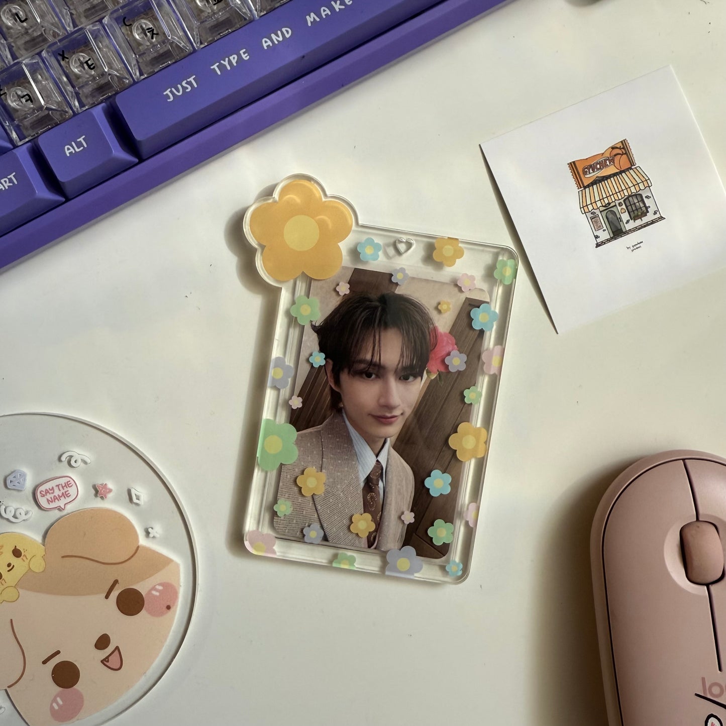 spring blooms photocard holder