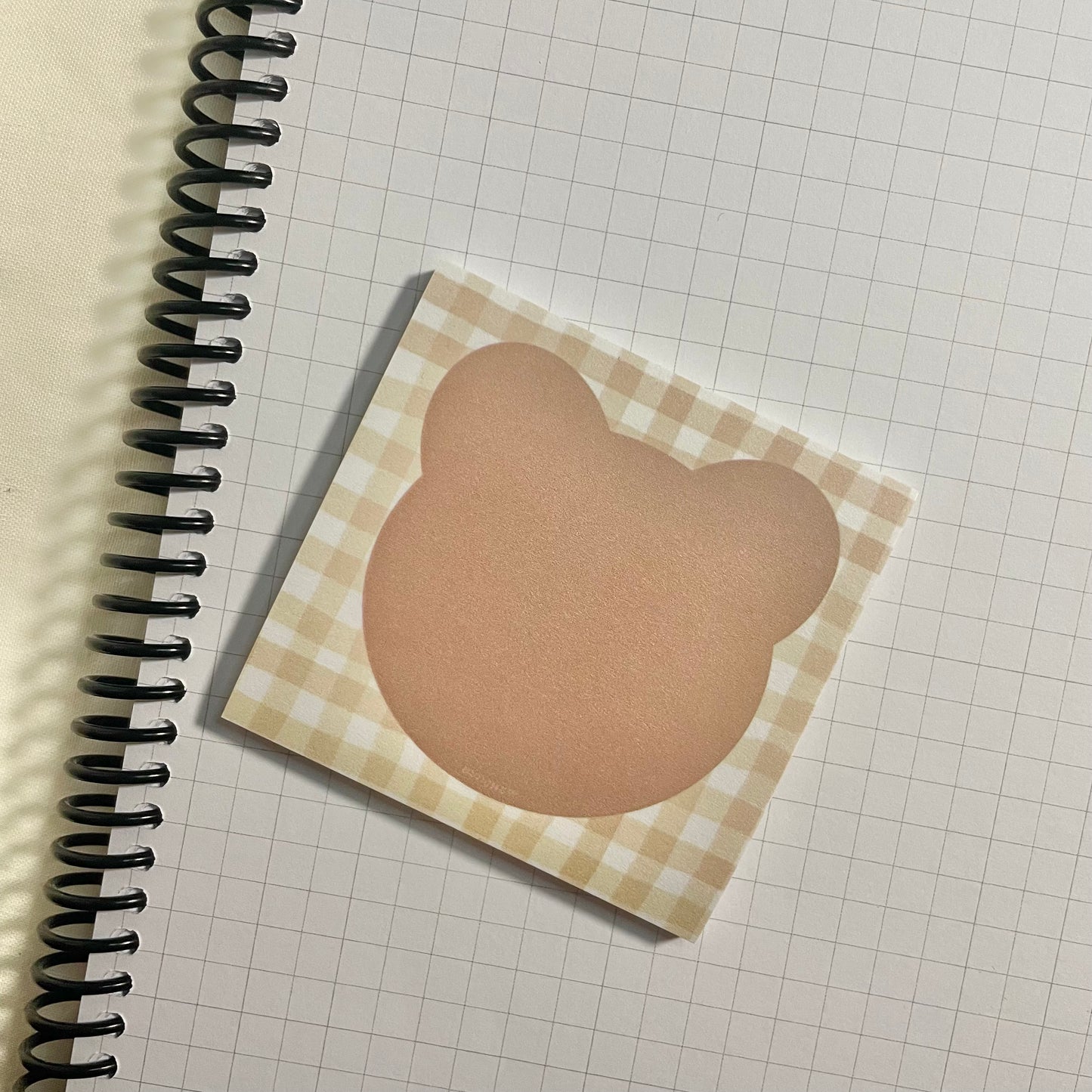beary sticky note