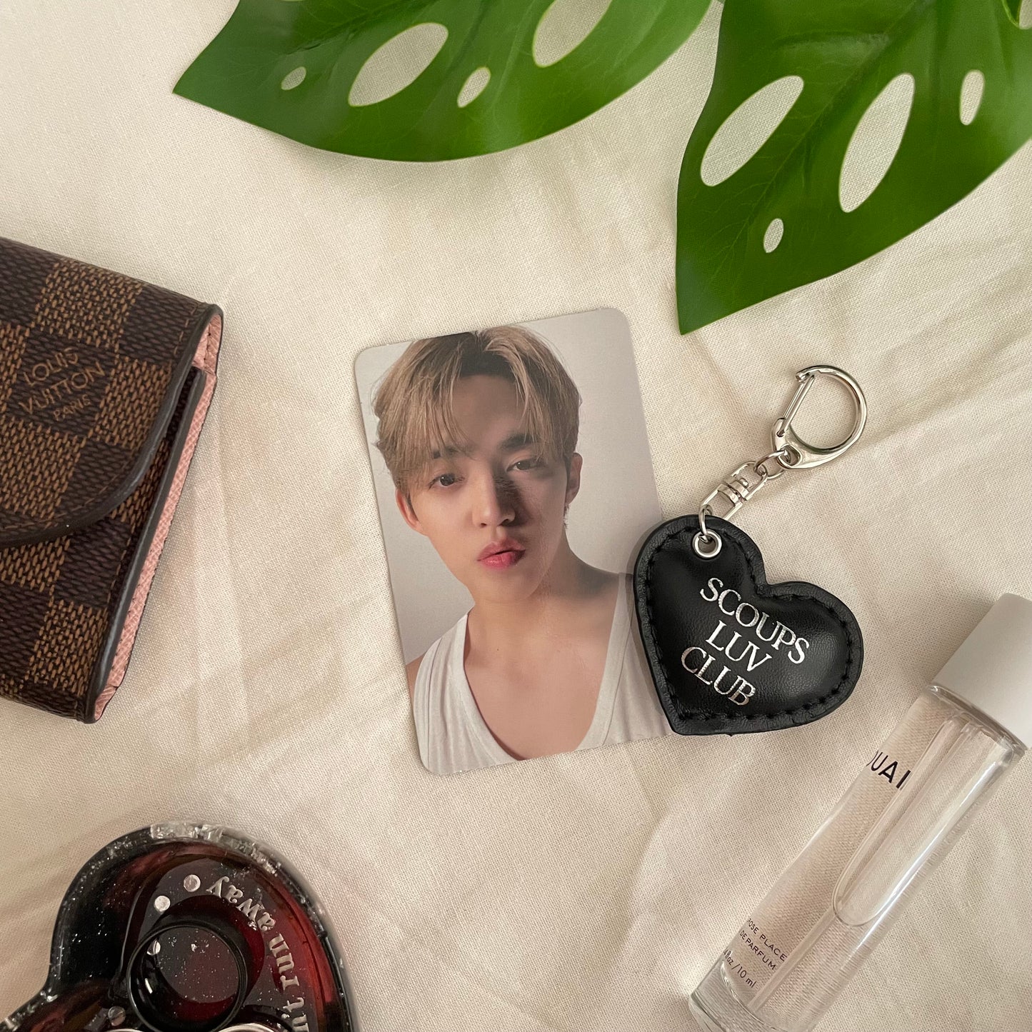 svt leather heart keychains (hhu individual)