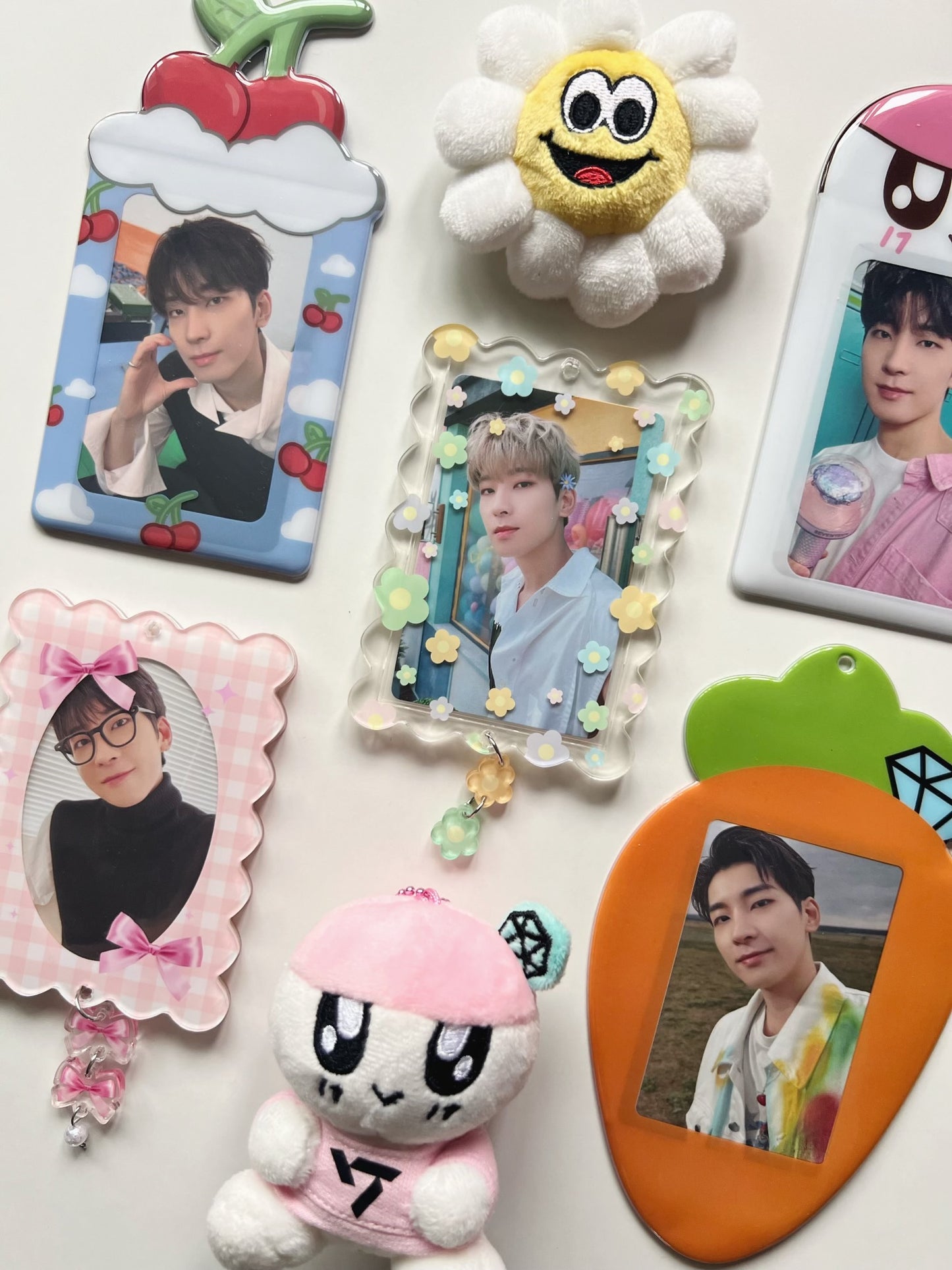spring flowers acrylic photocard holder
