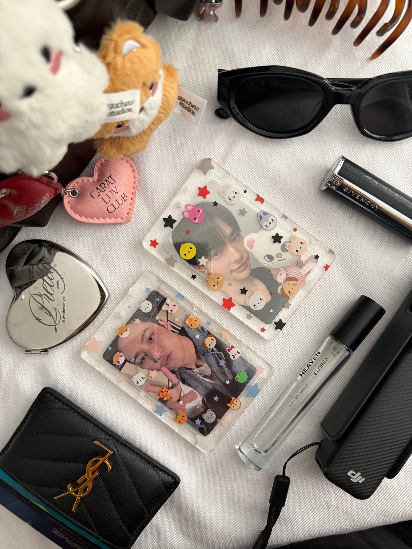 pocketzoo acrylic photocard holder