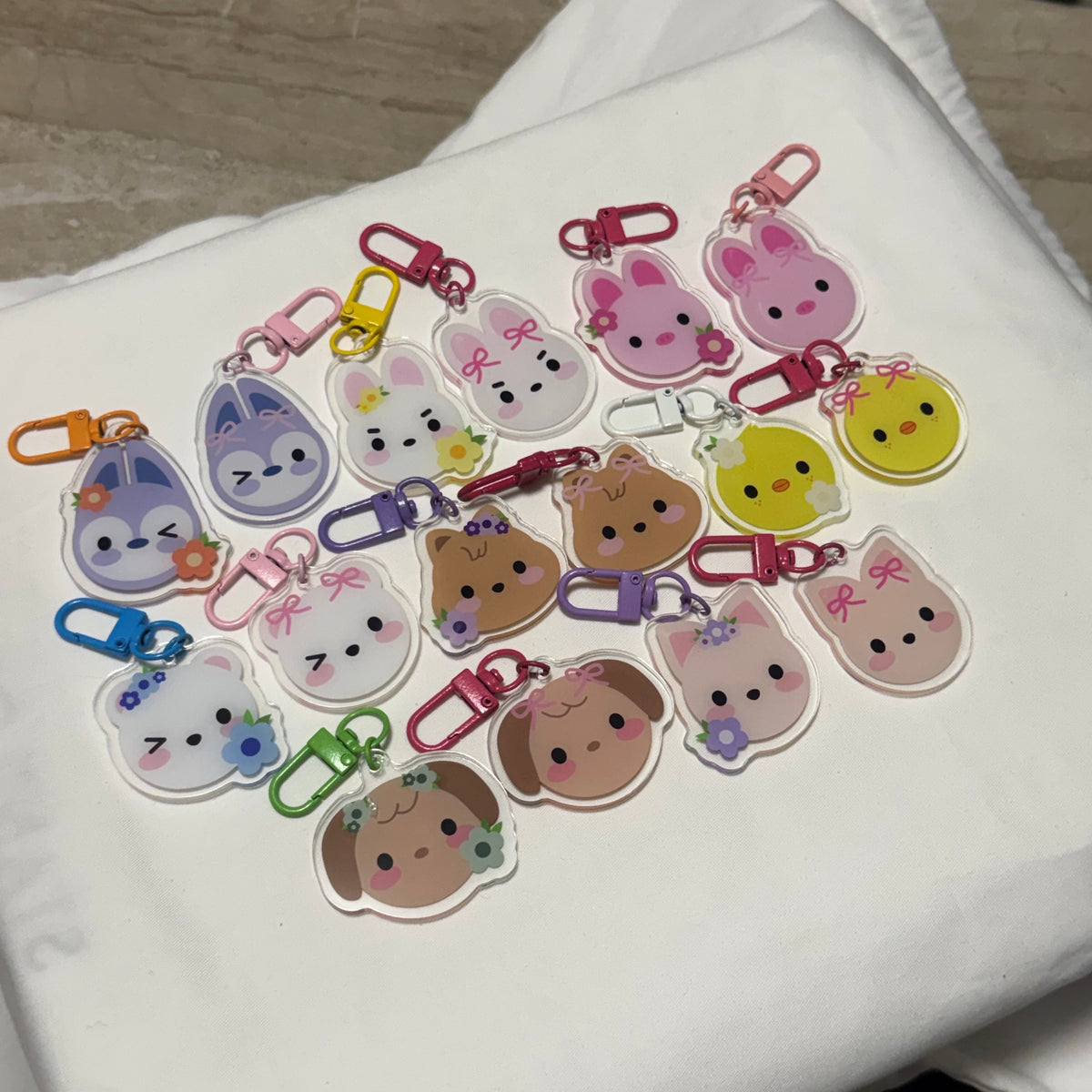 pocketzoo (stray kids) keychains