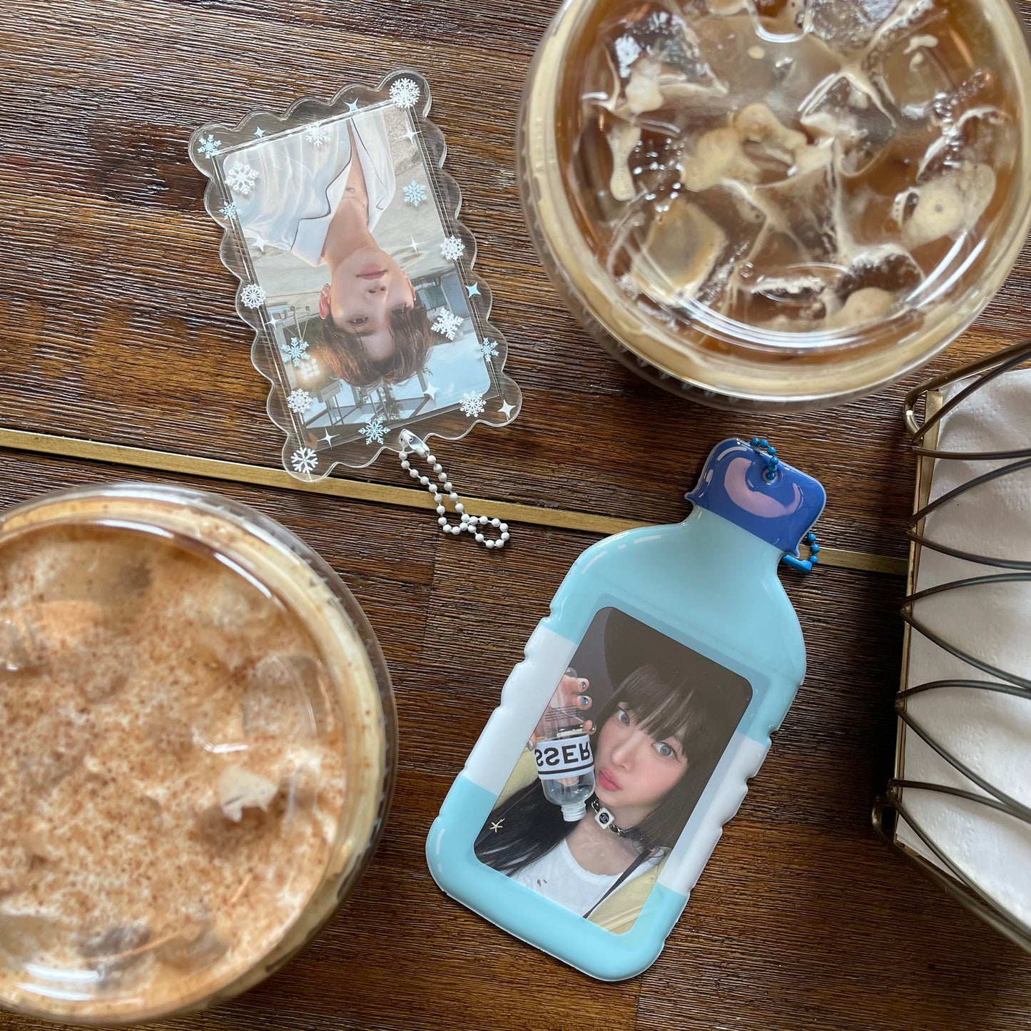 water bottle photocard holder