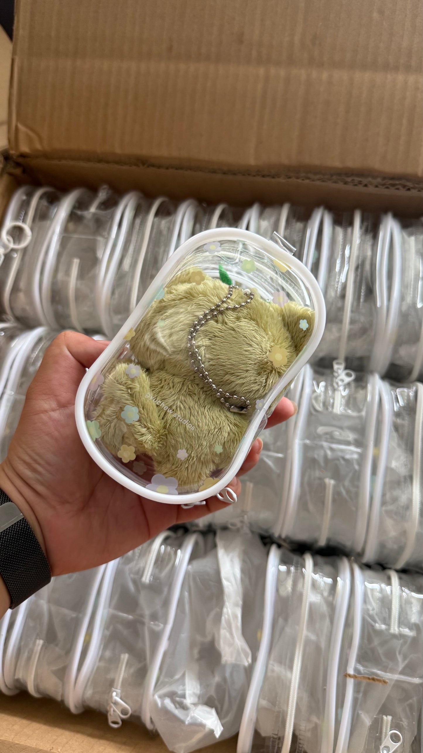 spring flowers pouch